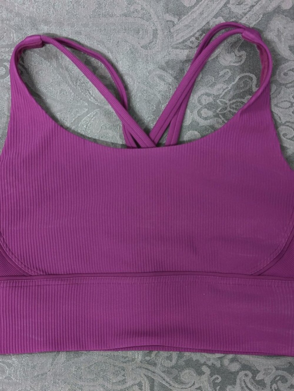 Lululemon size 6 sports bra